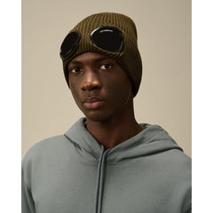 Chapéus e bonés de lã preta da CP Company