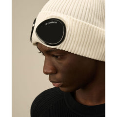 Chapéus e bonés de lã preta da CP Company