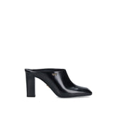 Mulas Prada de couro com logotipo