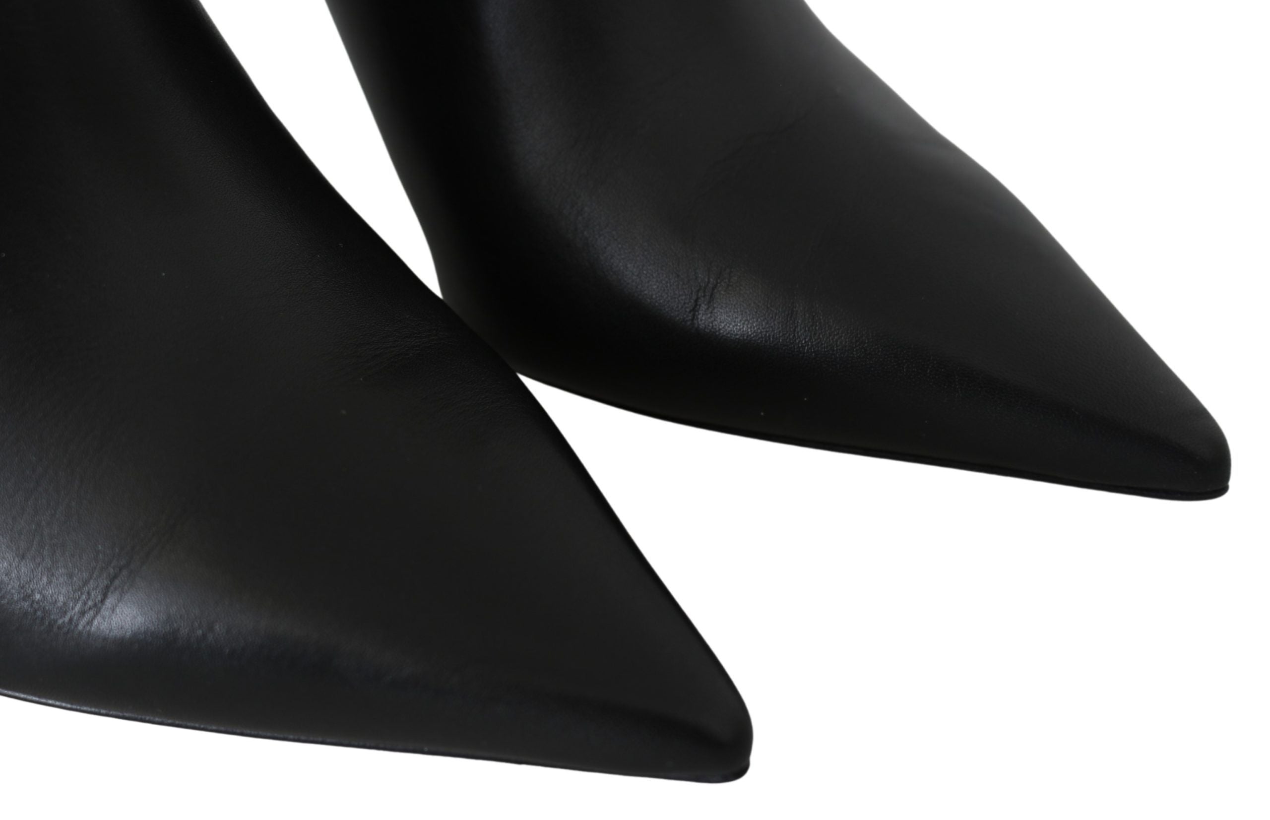 Jimmy Choo Elegante Preto Dourado Couro Scarpins