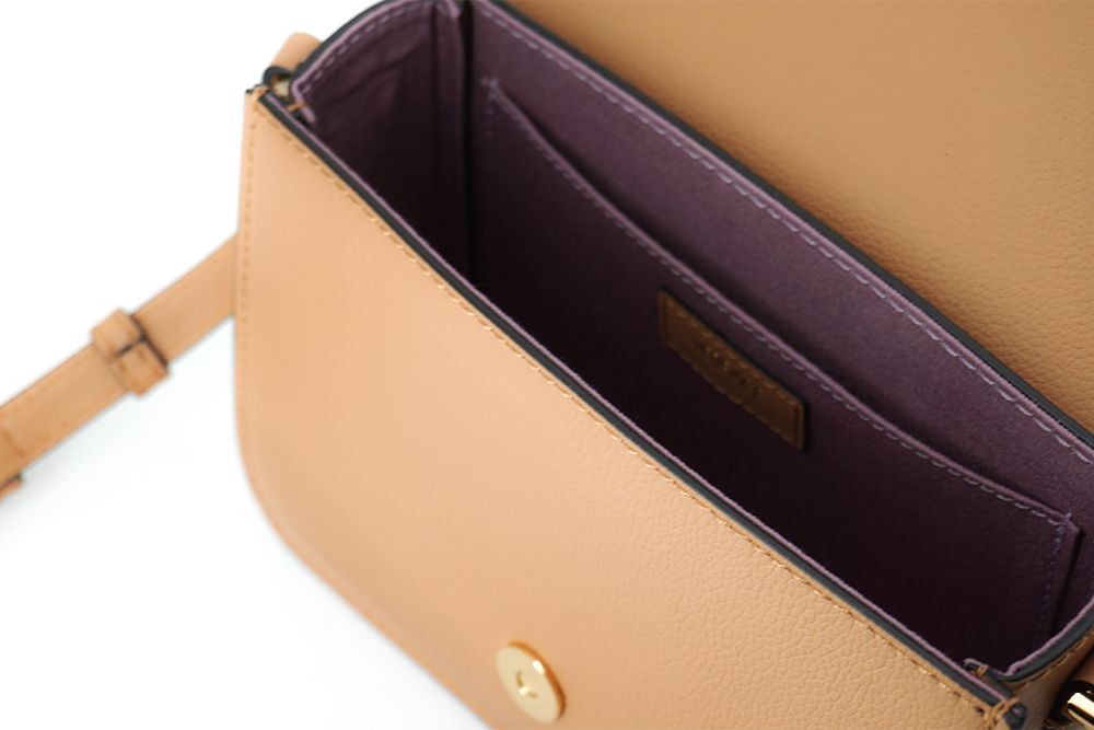 Bolsa de ombro elegante Versace em couro de bezerro marrom