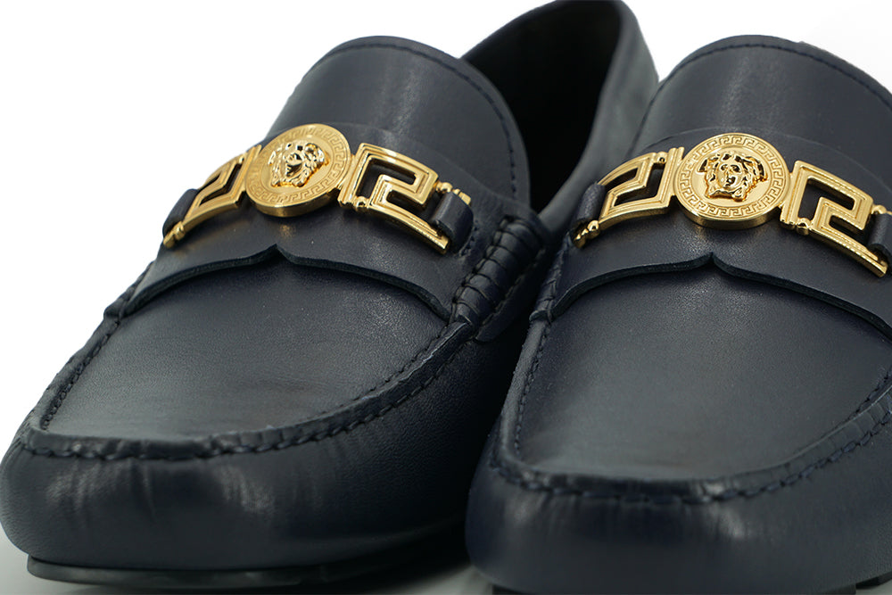 Mocassins Versace Elegantes em Couro de Bezerro Azul Marinho