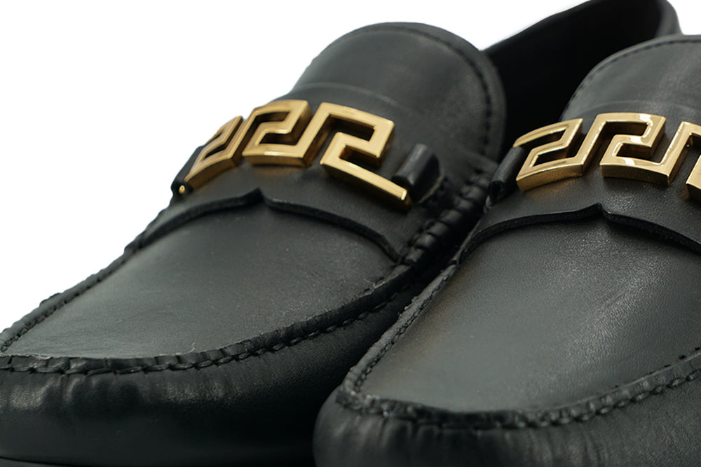 Mocassins masculinos Versace Elegant em couro de bezerro preto