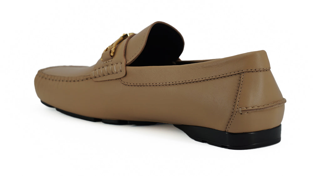 Mocassins Versace Exquisite Medusa em couro dourado