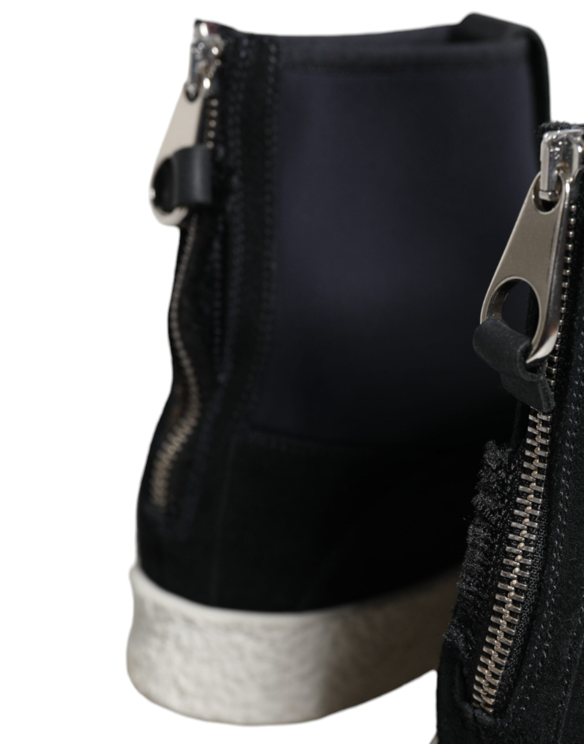 Botas de cano médio Takeshi de neoprene preto e branco Alexander McQueen