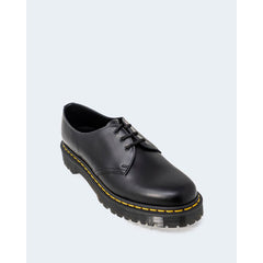 Dr. Martens Oxfords e Derby de couro preto