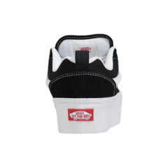 Tênis Vans Preto e Branco de Camurça