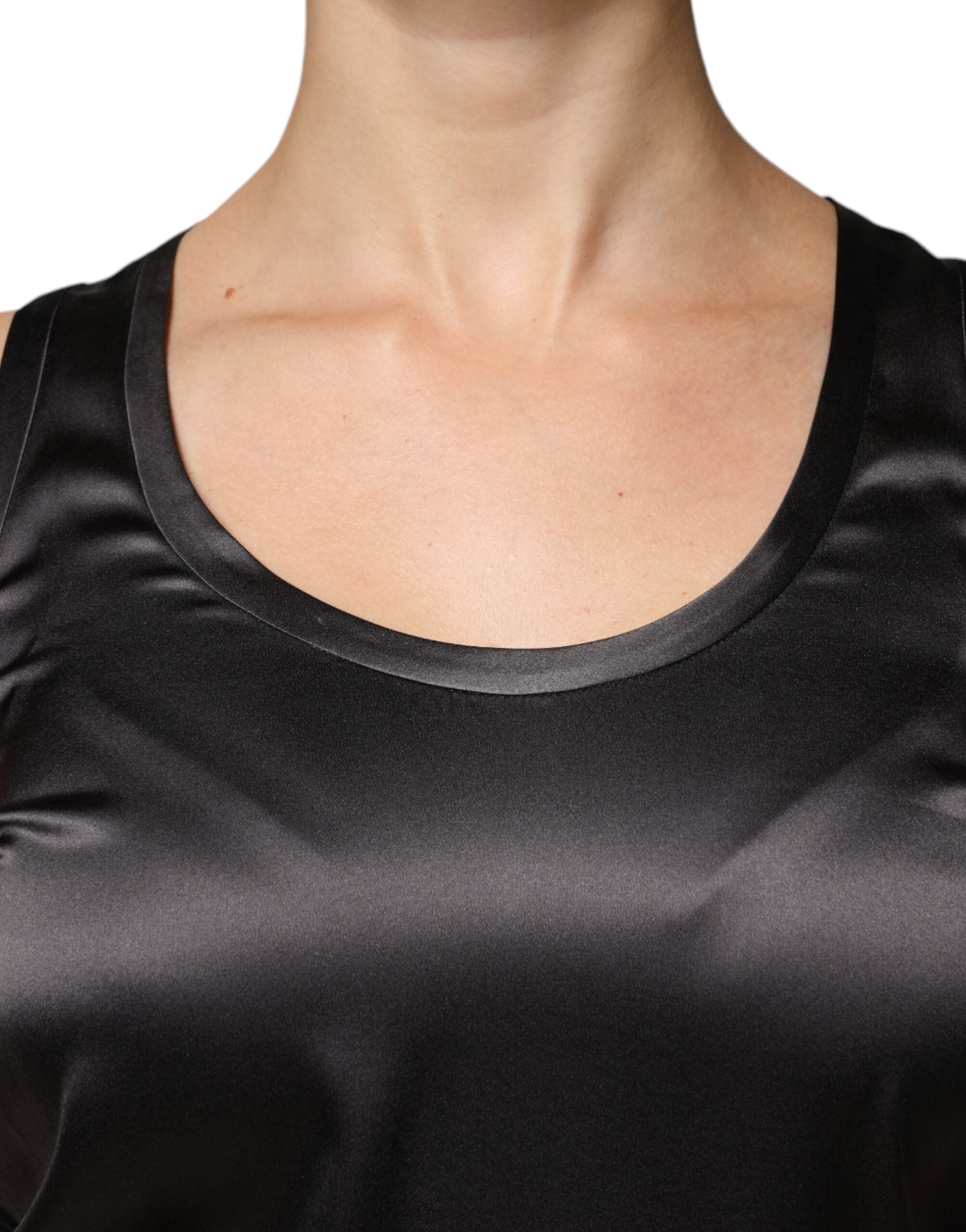 Blusa sem mangas Brunello Cucinelli preta de seda mista