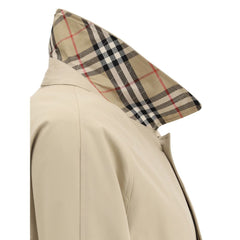 Casaco Burberry com abotoamento