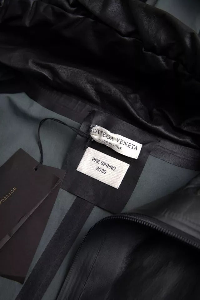 Jaqueta de couro preta com capuz masculina Bottega Veneta