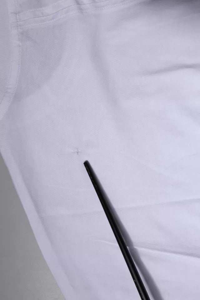 Camiseta Balenciaga de algodão com logo branco e gola redonda, manga curta