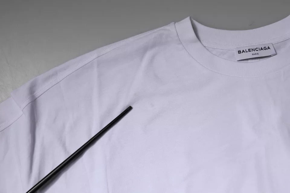 Camiseta Balenciaga de algodão com logo branco e gola redonda, manga curta