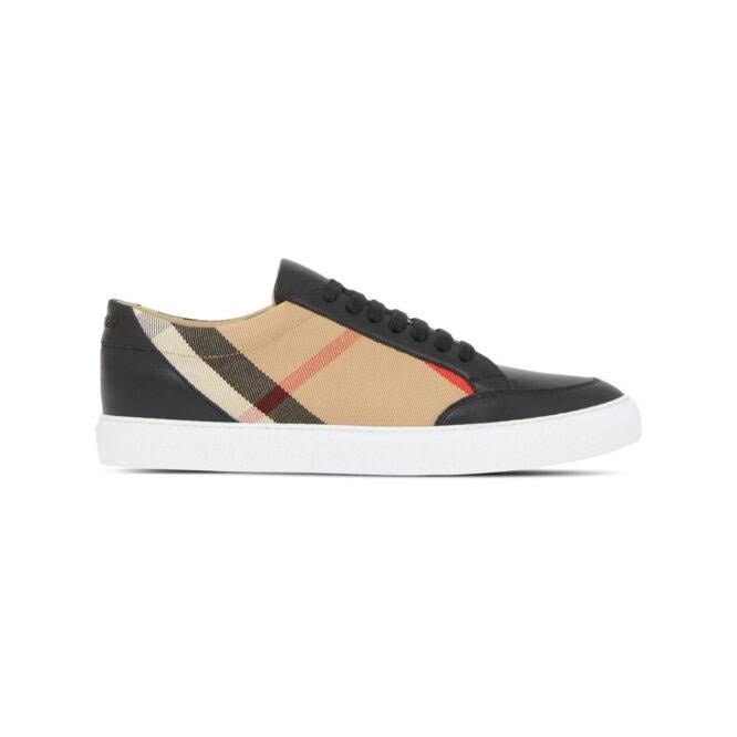 Tênis Burberry New Salmond em couro preto