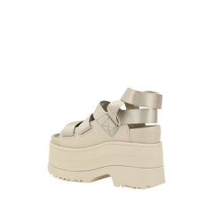 Sandálias UGG Goldenrise