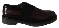 Sapatos Dr. Martens de couro marrom escuro com tira elástica