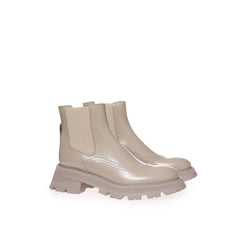 Botas de couro cinza chiques Alexander McQueen para passos elegantes
