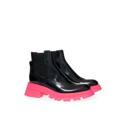 Alexander McQueen Botas Elegantes de Couro Preto