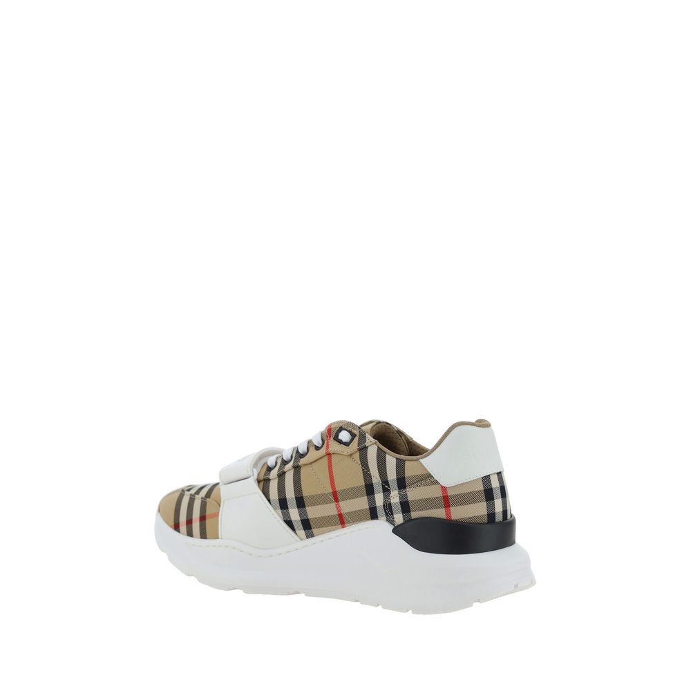 Tênis Burberry New Regis