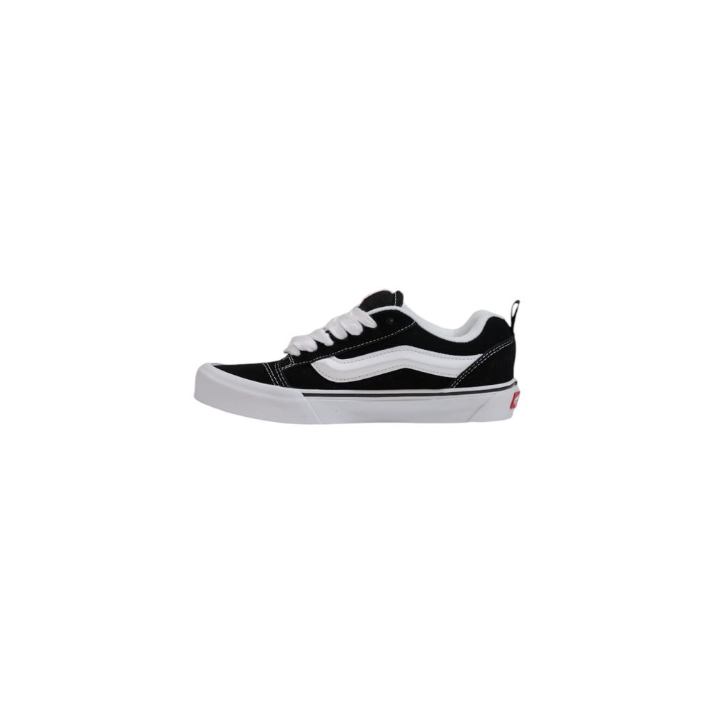 Tênis Vans de couro preto e branco