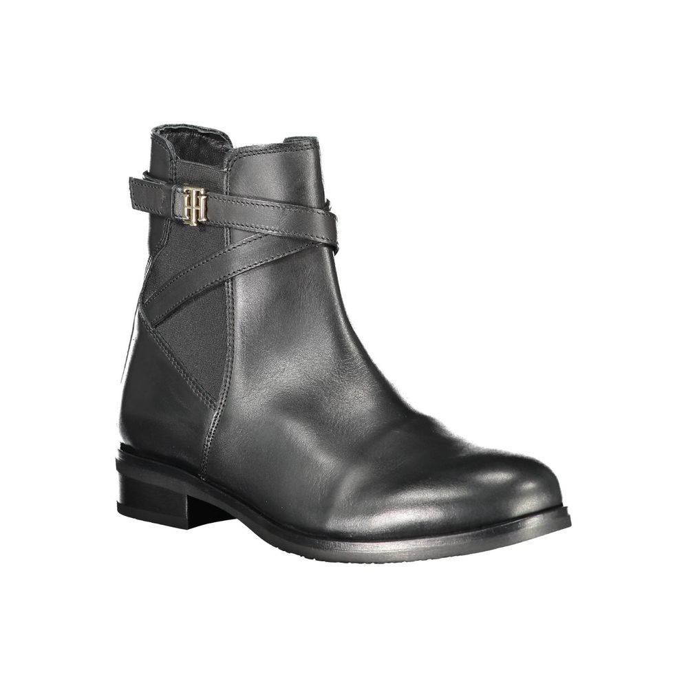 Bota Tommy Hilfiger Preta de Couro Feminina