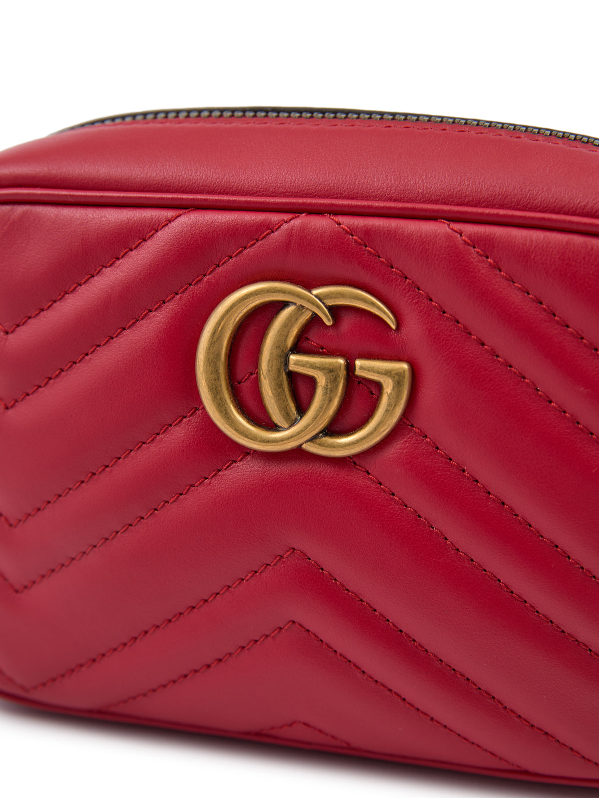 Bolsa para câmera GG Marmont de couro vermelho da Gucci