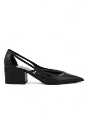 Sapatos Prada de couro preto com recortes 55