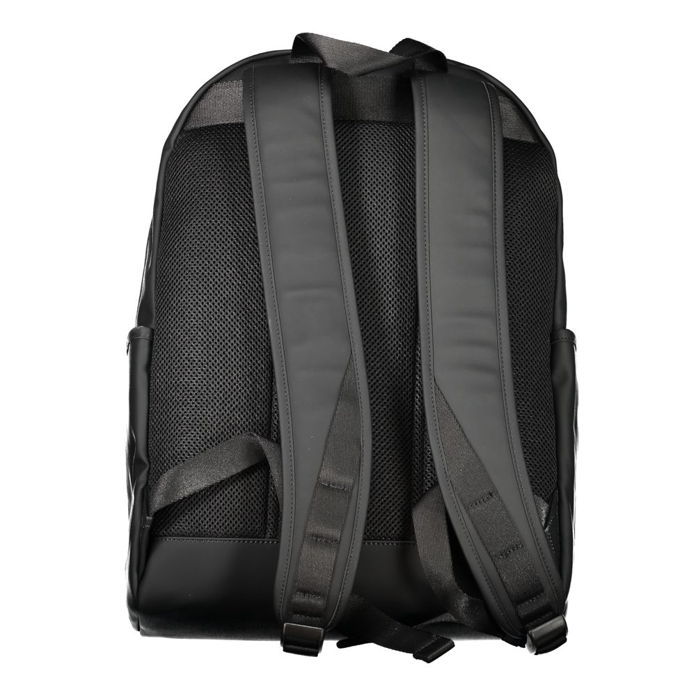 Mochila Tommy Hilfiger de poliéster preta