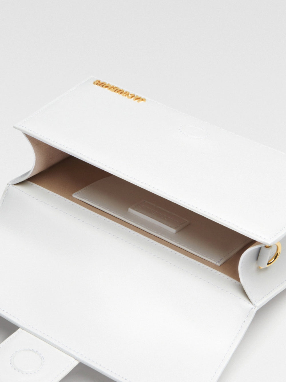 Bolsa Jacquemus Le Grand Bambino Branca