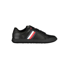 Tênis Tommy Hilfiger Chic Preto com Detalhes Contrastantes Icônicos