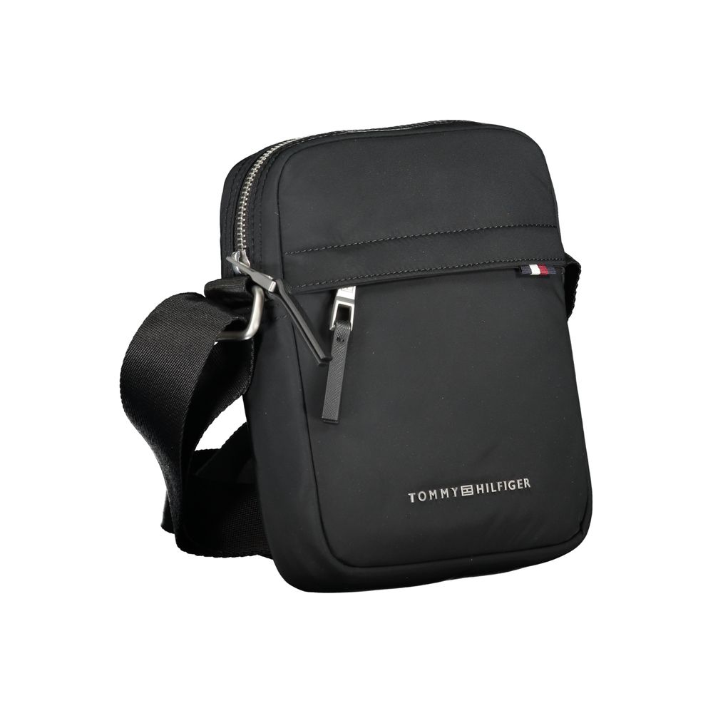 Bolsa de ombro Tommy Hilfiger preta de poliéster