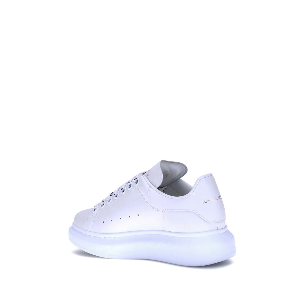 Tênis de couro Alexander McQueen