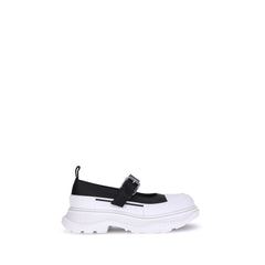 Tênis Alexander McQueen de couro e borracha
