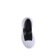 Tênis Alexander McQueen de couro e borracha