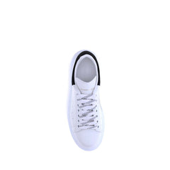 Tênis de couro Alexander McQueen