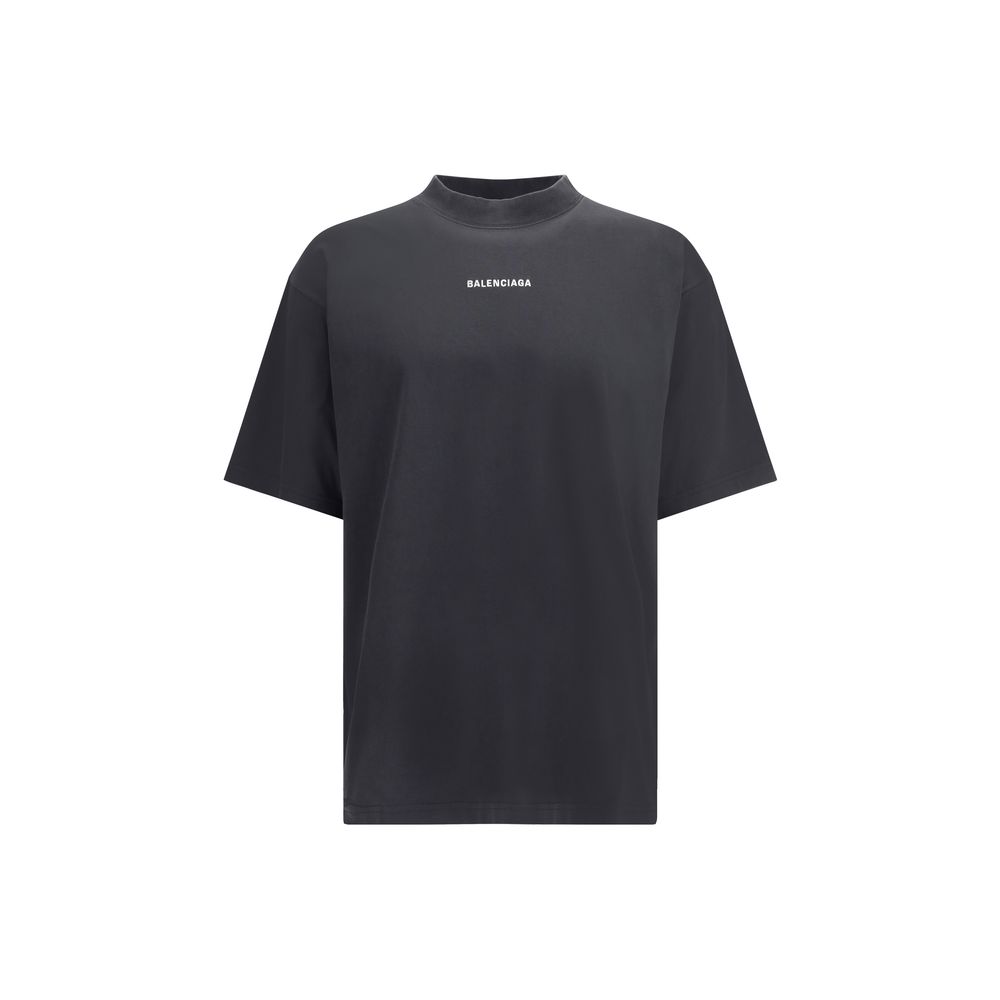 Camiseta Balenciaga com logotipo estampado na frente e nas costas