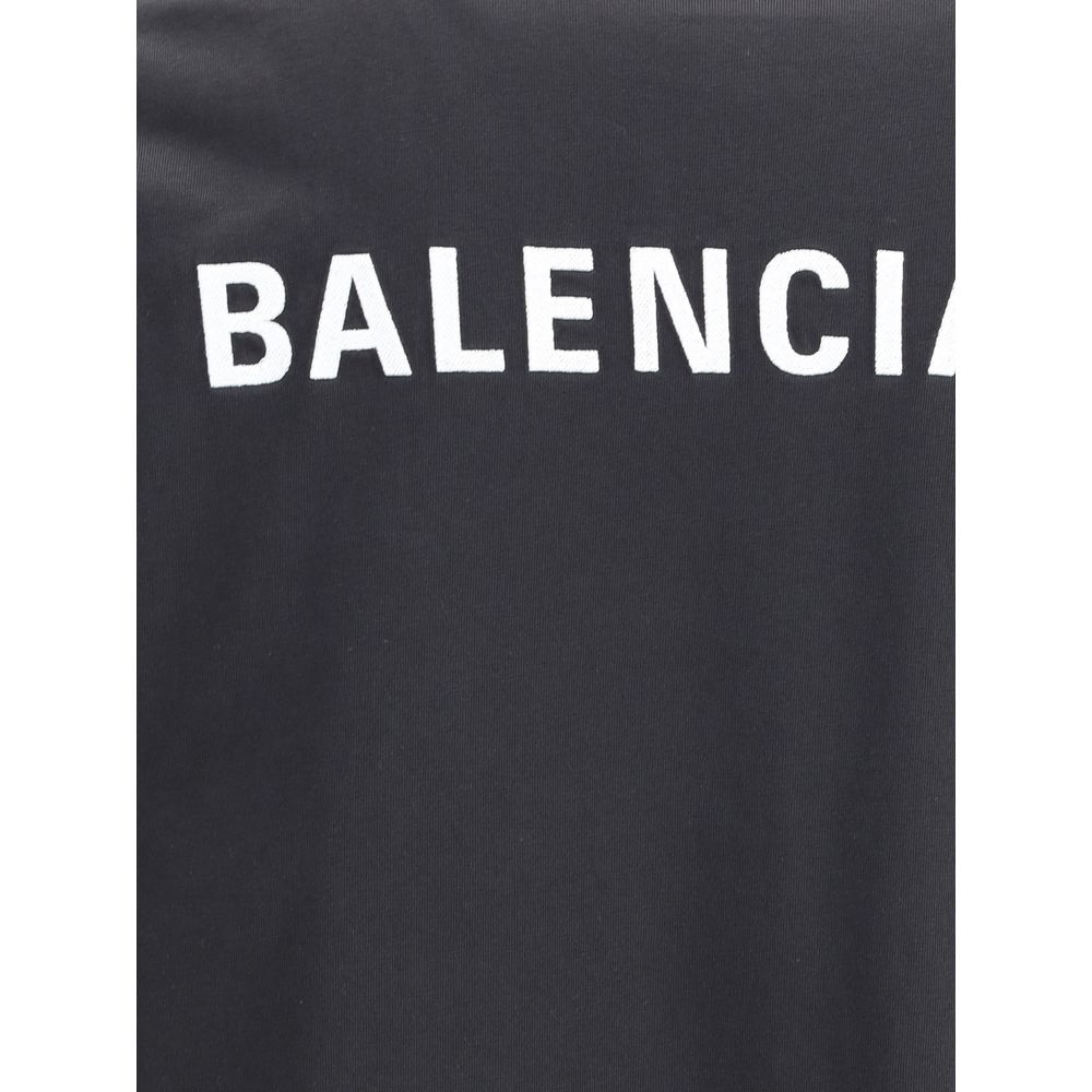 Camiseta Balenciaga com logotipo estampado na frente e nas costas