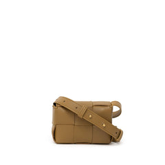 Bolsa de ombro Bottega Veneta em couro marrom