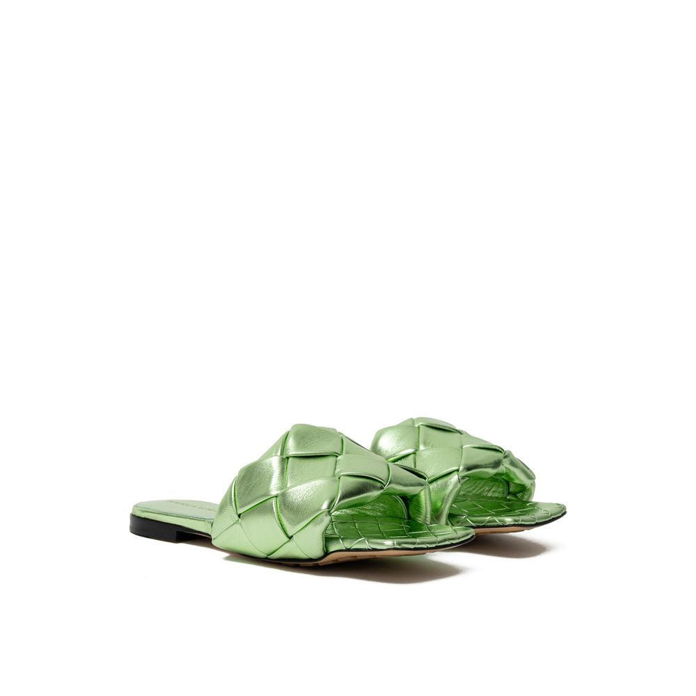 Chinelo Bottega Veneta de couro verde