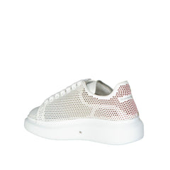 Tênis Alexander McQueen Oversized com recortes pontilhados