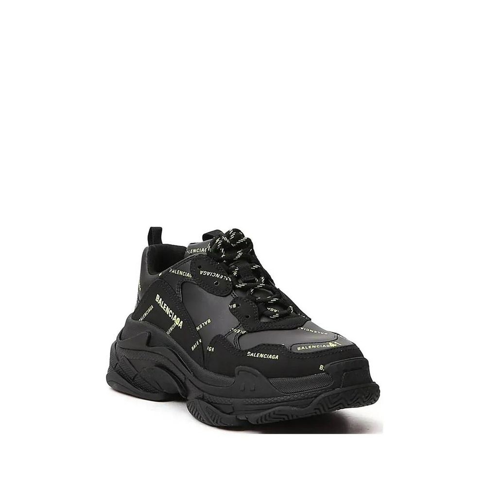 Tênis Balenciaga Triple S