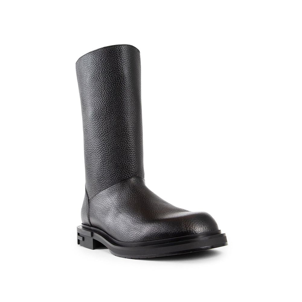 Botas de armação de couro Fendi