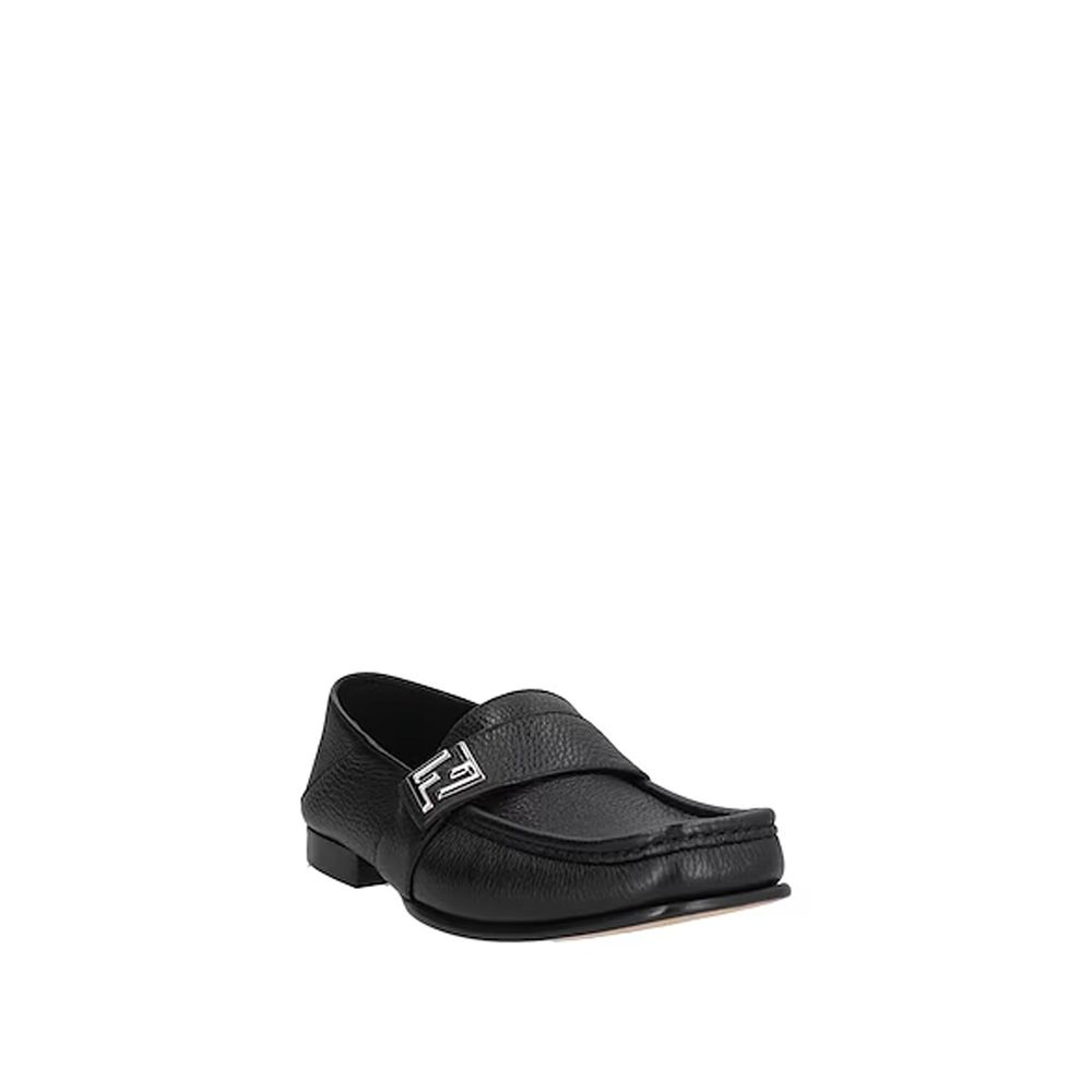 Mocassins de couro Fendi