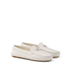 Mocassins de couro com logotipo Prada