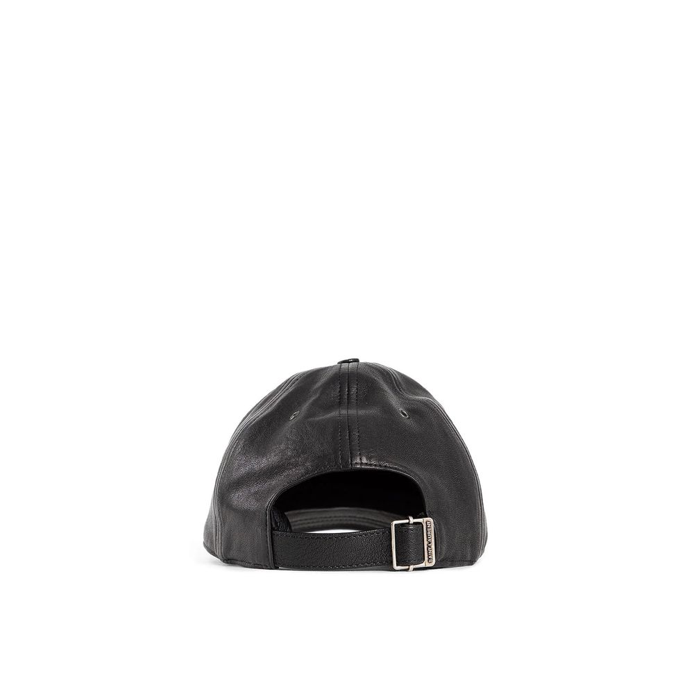 Boné de couro Saint Laurent Cassandre