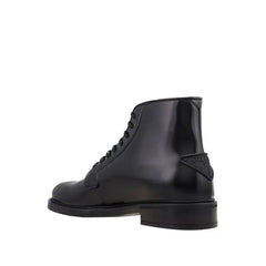 Botas de couro Prada com cadarço