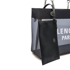 Sacola de compras Duty Free da Balenciaga