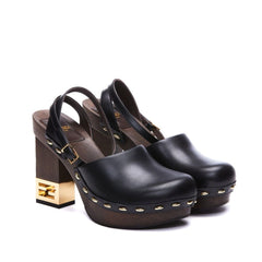 Fendi Scarpins de Couro com Salto Decorativo