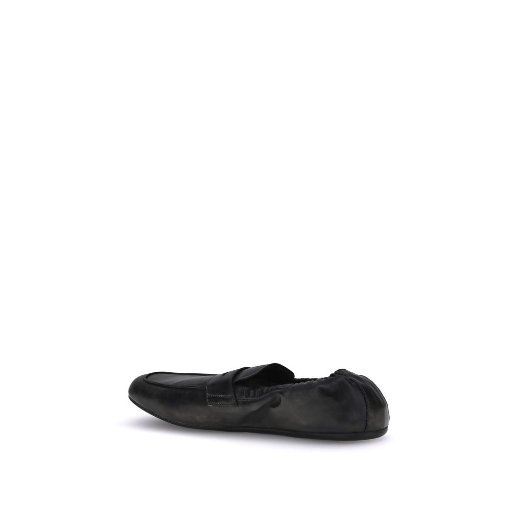 Mocassins Prada Shuffle de couro envelhecido